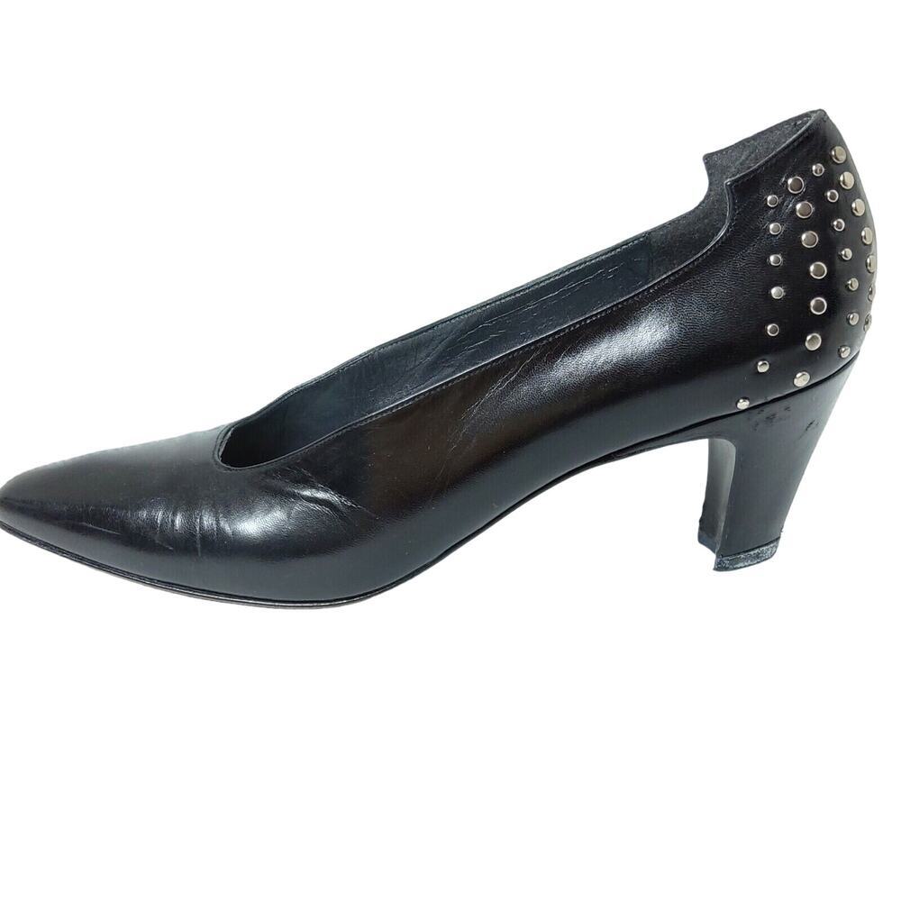 Stuart Weitzman for Mr Seymour Black Leather Low Heel Sz 6.5 AAAA narrow studs